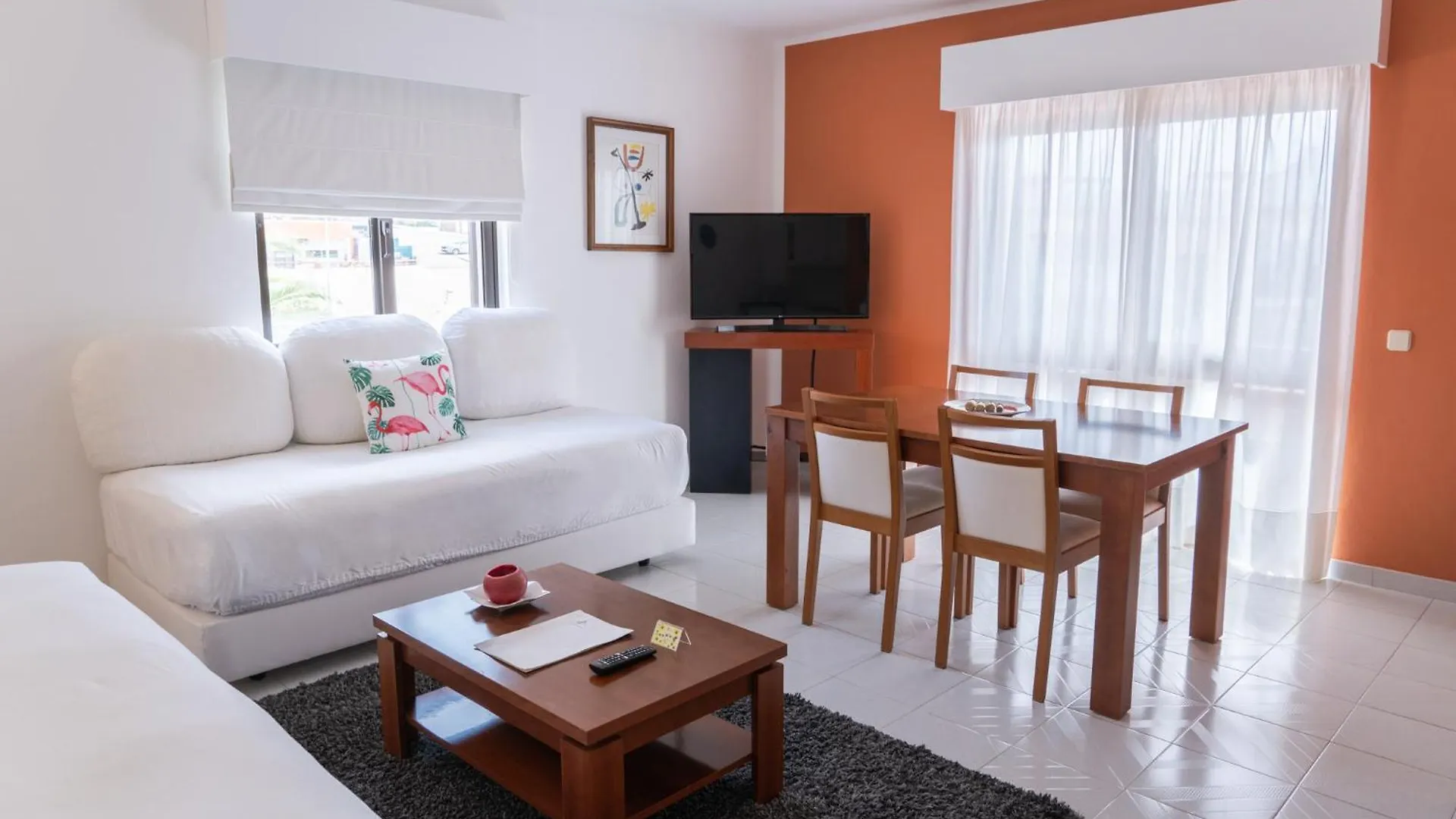 Villa Mar Azul Lagos 3*,